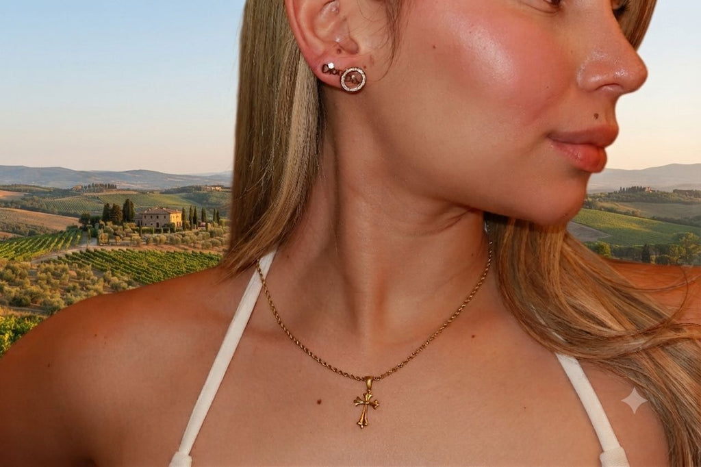 Combo Cadena Lazo, Dije Cruz + Aretes Gratis