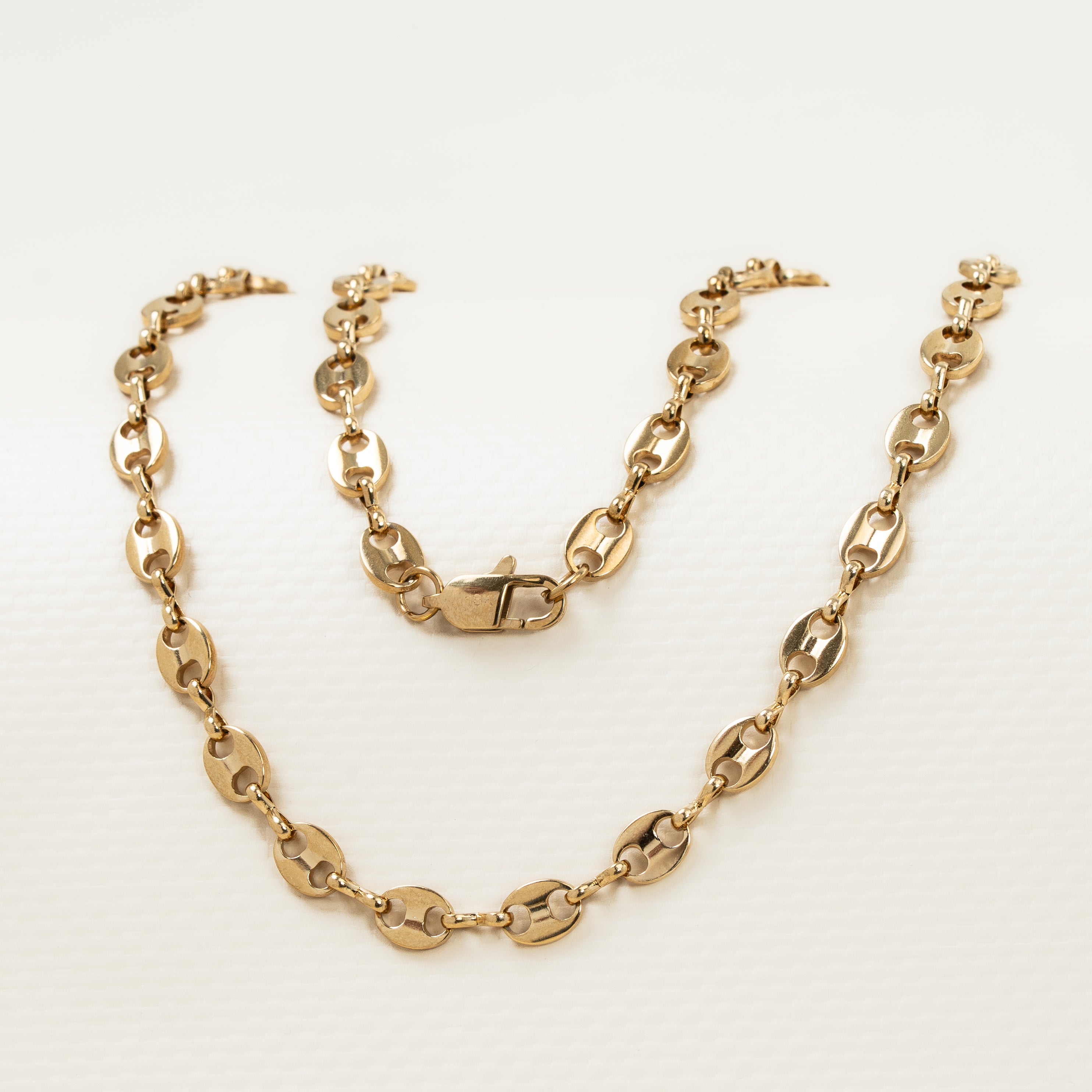 Cadena Grano de Café Mujer